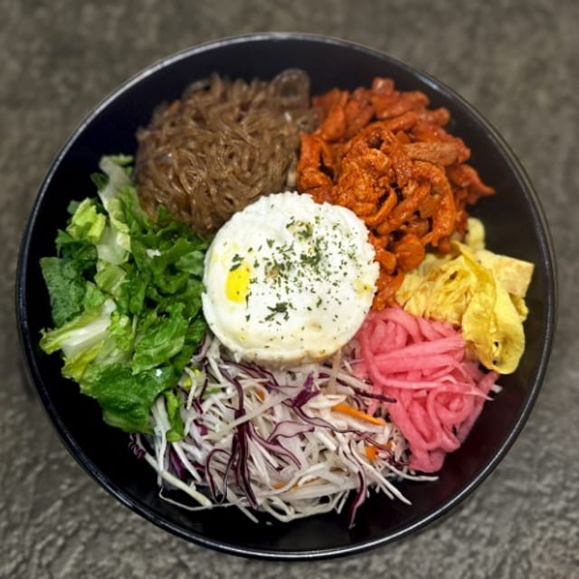 Spicy Gochujang Pork (Cupbob).